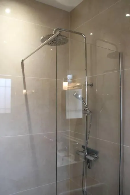 Apartment Aix Les Bains Appartement 2P Standing 40M2 Avec Jardin, Parking, Proche Thermes Aix-les-Bains France